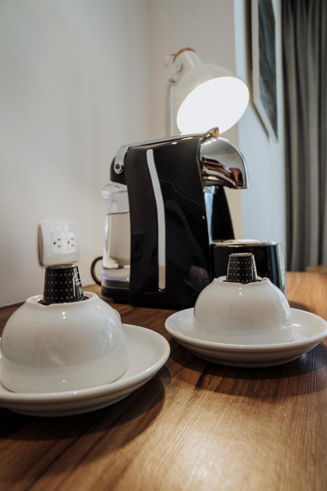 Novotel Medellin El Tesoro Eksteriør bilde A Nespresso coffee machine